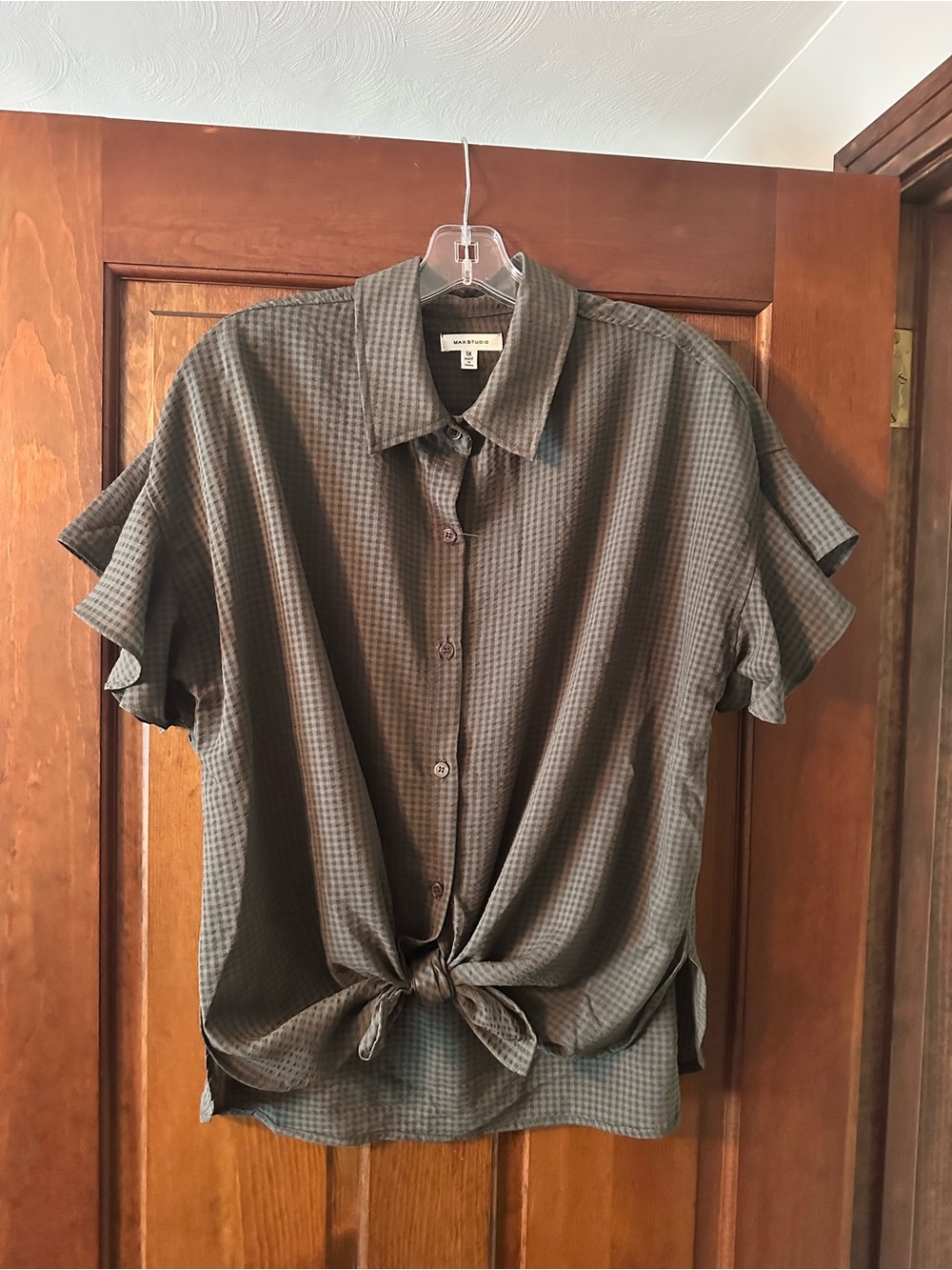Max Studio 1X Green Micro Check Short-Sleeve Button-Front Shirt with Front Tie